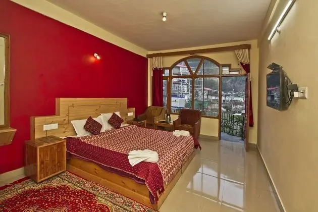 Deluxe Tek Büyük Yataklı Oda, Sigara İçilmez, Tepe Manzaralı