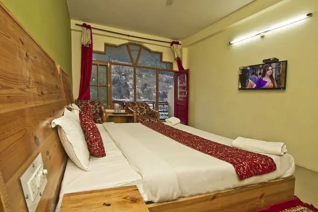 Superior Oda, 1 Çift Kişilik Yatak, Sigara İçilmez, Tepe Manzaralı
