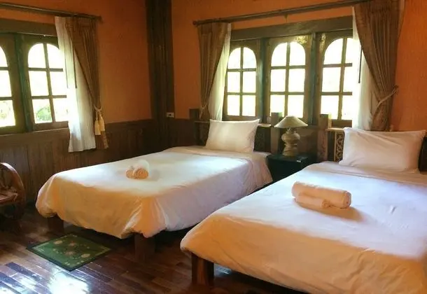 3 Bedroom Family House (Papaya)