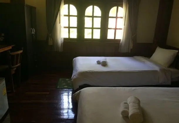 3 Bedroom Family House (Papaya)