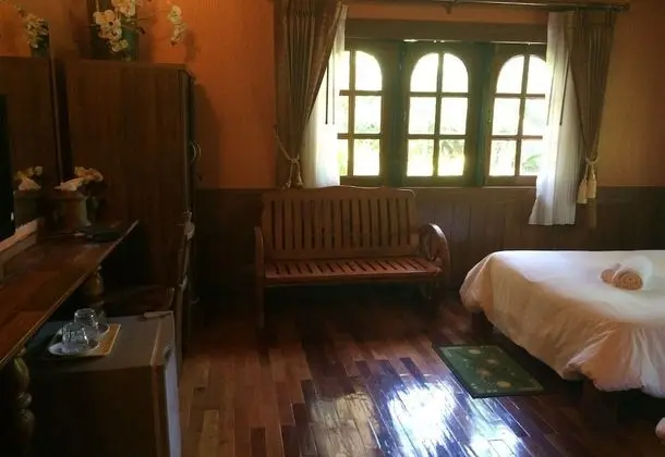 3 Bedroom Family House (Papaya)