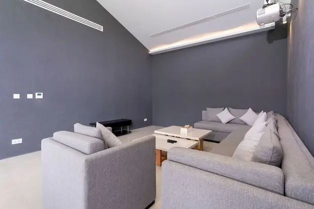 Deluxe Villa