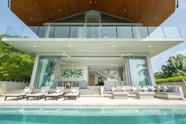 Deluxe Villa