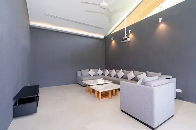 Deluxe Villa