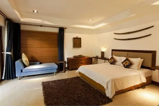 8-bedroom Villa