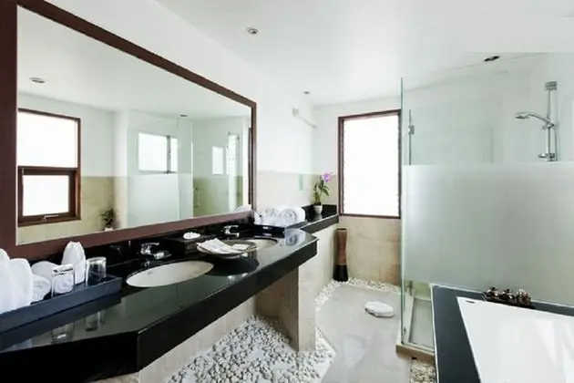 8-bedroom Villa