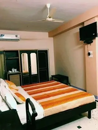 Deluxe Tek Büyük Yataklı Oda, 1 En Büyük (King) Boy Yatak, Park Manzaralı