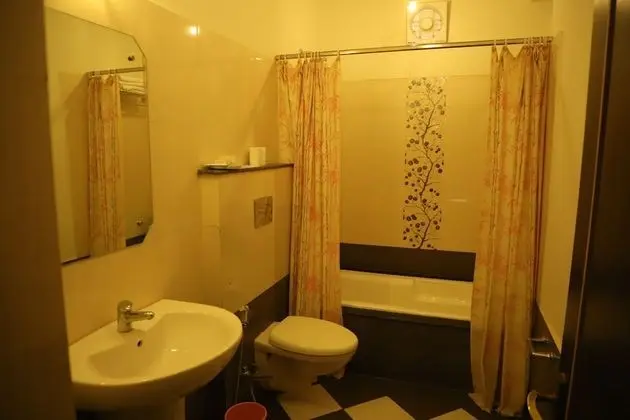 Deluxe Tek Büyük Yataklı Oda, 1 En Büyük (King) Boy Yatak, Park Manzaralı