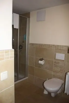 Tek Kişilik Oda, 1 Tek Kişilik Yatak, Sigara İçilmez