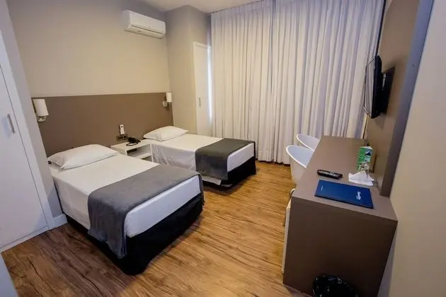 Luxury İki Ayrı Yataklı Oda