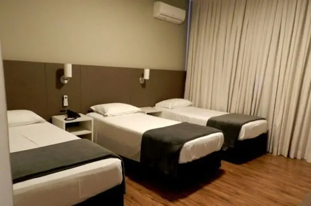Luxury Üç Kişilik Oda, 3 Tek Kişilik Yatak