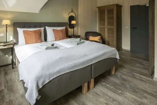 Comfort Tek Büyük Yataklı Oda