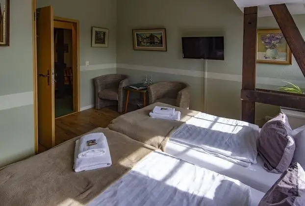 Comfort Tek Büyük veya İki Ayrı Yataklı Oda