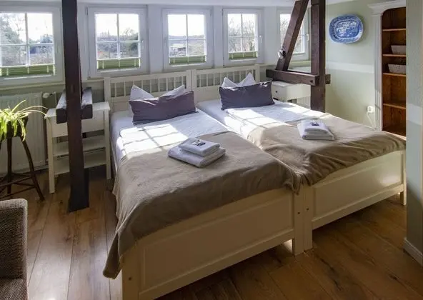 Comfort Tek Büyük veya İki Ayrı Yataklı Oda