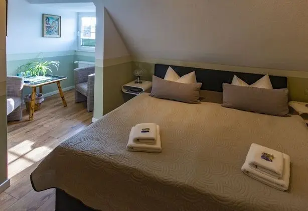 Comfort Tek Büyük Yataklı Oda