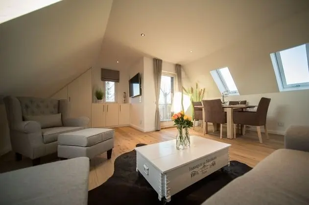 Apart Daire, 1 Yatak Odası, Balkon, Bahçe Manzaralı