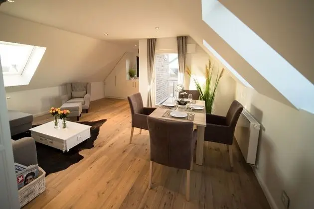 Apart Daire, 1 Yatak Odası, Balkon, Bahçe Manzaralı