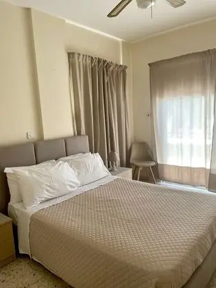 https://i.travelapi.com/lodging/14000000/13580000/13572400/13572304/ab162f21.jpg