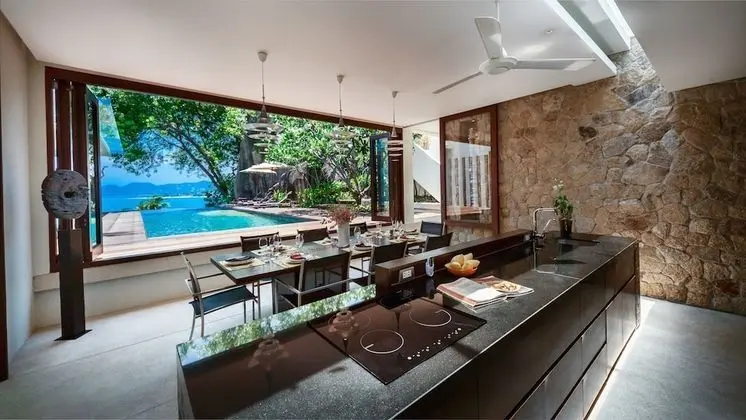 Villa, 3 Yatak Odası, Kişiye Özel Havuzlu, Deniz Manzaralı