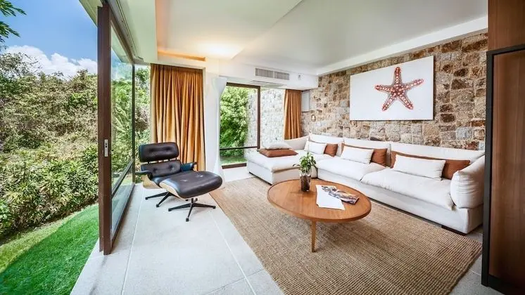 Villa, 5 Yatak Odası, Kişiye Özel Havuzlu, Deniz Manzaralı