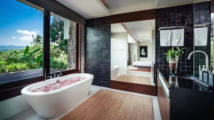 Villa, 5 Yatak Odası, Kişiye Özel Havuzlu, Deniz Manzaralı