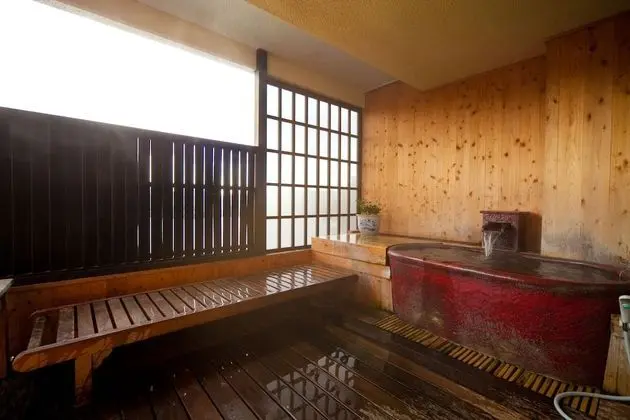 Traditional Oda, Sıcak Su Küveti (Superior Japanese Style)