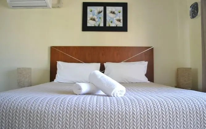 Villa, 1 Yatak Odası, Havuz Manzaralı