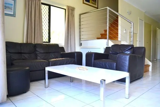 Villa, 1 Yatak Odası, Havuz Manzaralı