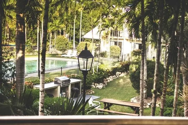 Villa, 1 Yatak Odası, Havuz Manzaralı