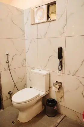 Luxury Oda