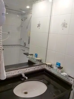 Standard Tek Büyük Yataklı Oda