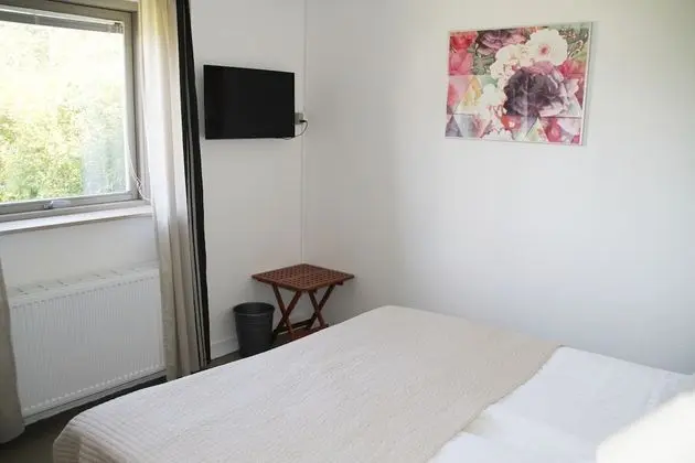 Standard Tek Büyük Yataklı Oda, Ortak Banyo