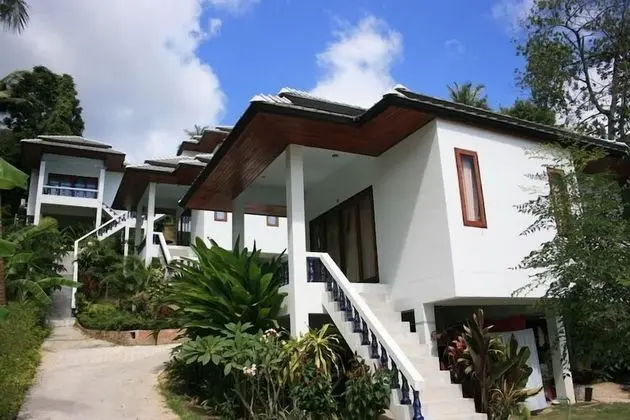 Bungalow, Garden View