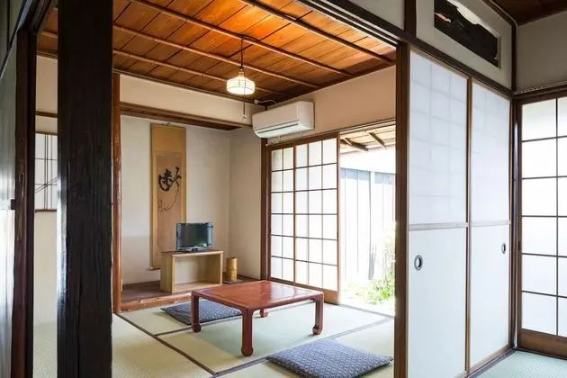 Traditional Süit, Bahçe Manzaralı (Japanese Style, MATSU)