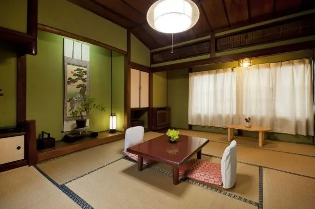 Traditional Oda (Japanese, 20sqm, Max. 4 Futon)