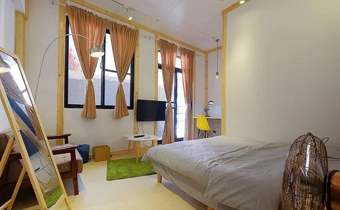 Deluxe Tek Büyük Yataklı Oda, 1 Çift Kişilik Yatak, Banyolu/Duşlu