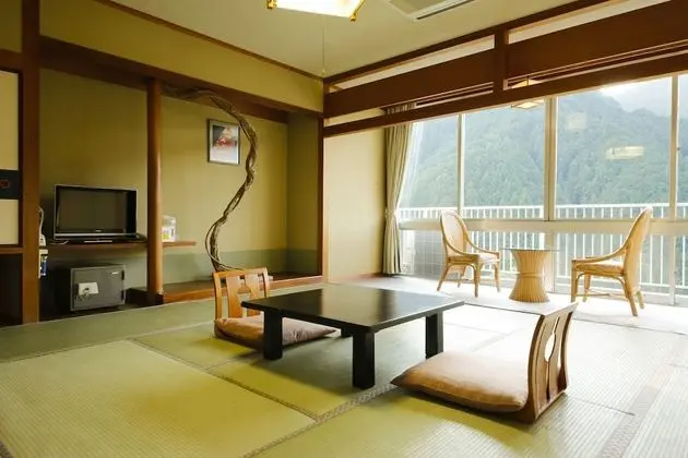 Traditional Oda (Japanese-Style)