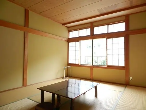 Traditional Oda