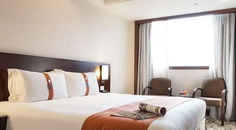 Executive Süit, 2 Yatak Odası (1 Double, 2 Single beds)