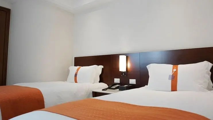 Executive Süit, 2 Yatak Odası (1 Double, 2 Single beds)