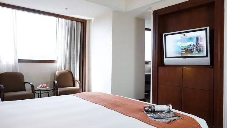 Executive Süit, 2 Yatak Odası (1 Double, 2 Single beds)