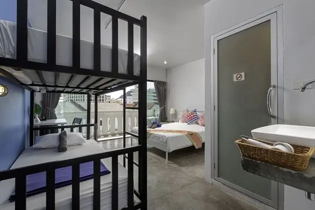 4 Bed Mixed Dorm