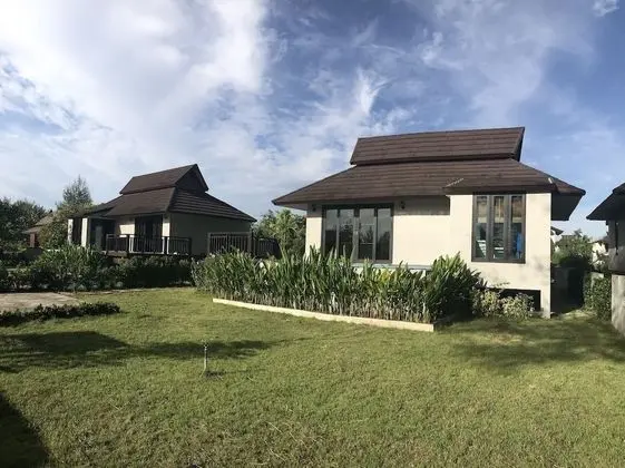 Pool Villa with Partial Sea View