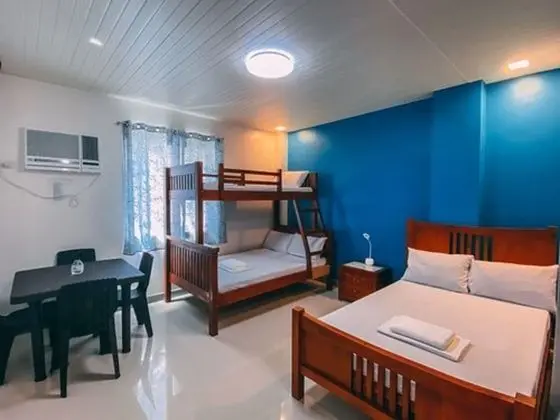 Deluxe Room 1