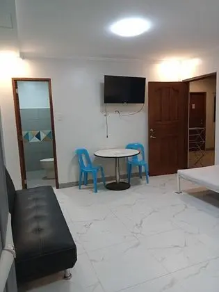 Deluxe Room 5