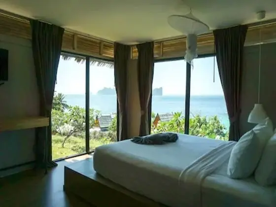 Grand Sea View