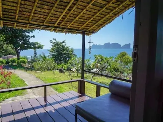 Grand Sea View