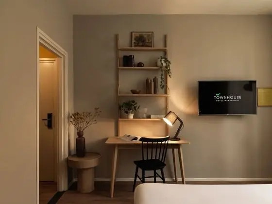 Comfort Tek Büyük Yataklı Oda