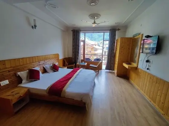 Deluxe Room with Balcony
