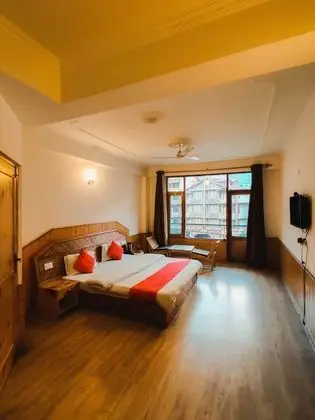 Deluxe Room with Balcony